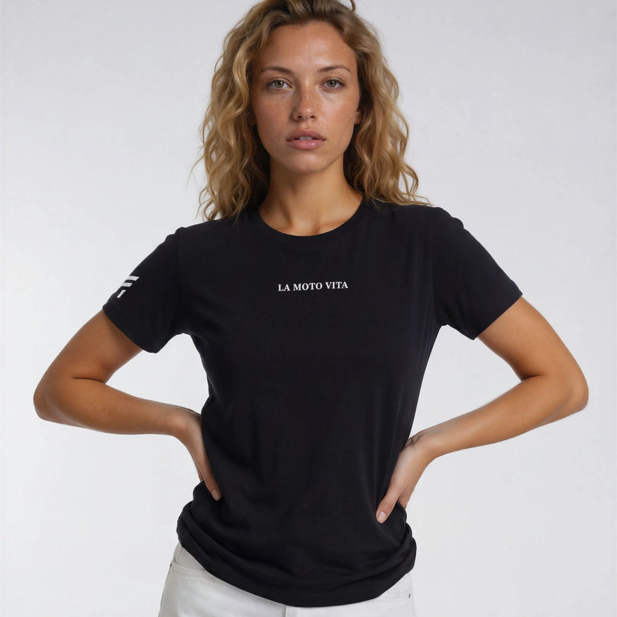 Camiseta con cuello redondo negra