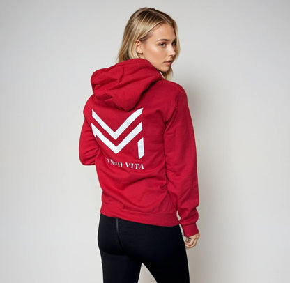 Sudadera con capucha color rojo cereza
